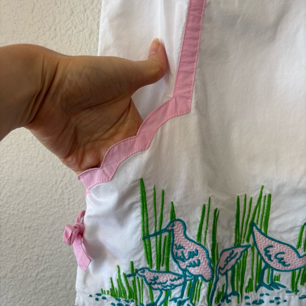 LILLY PULITZER Girls Size 8 Shift Dress White Embroidered Birds Beach Coastal - Picture 6 of 12
